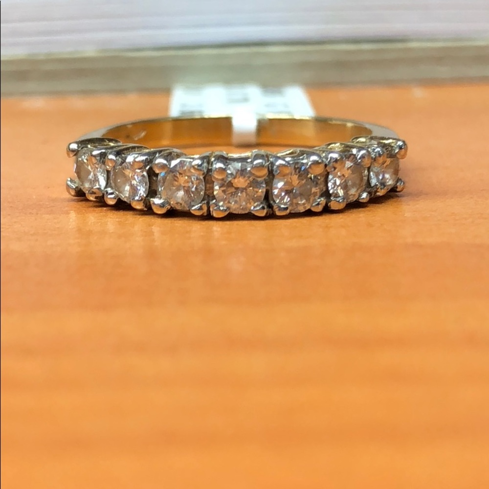 Diamond Wedding Band Ring